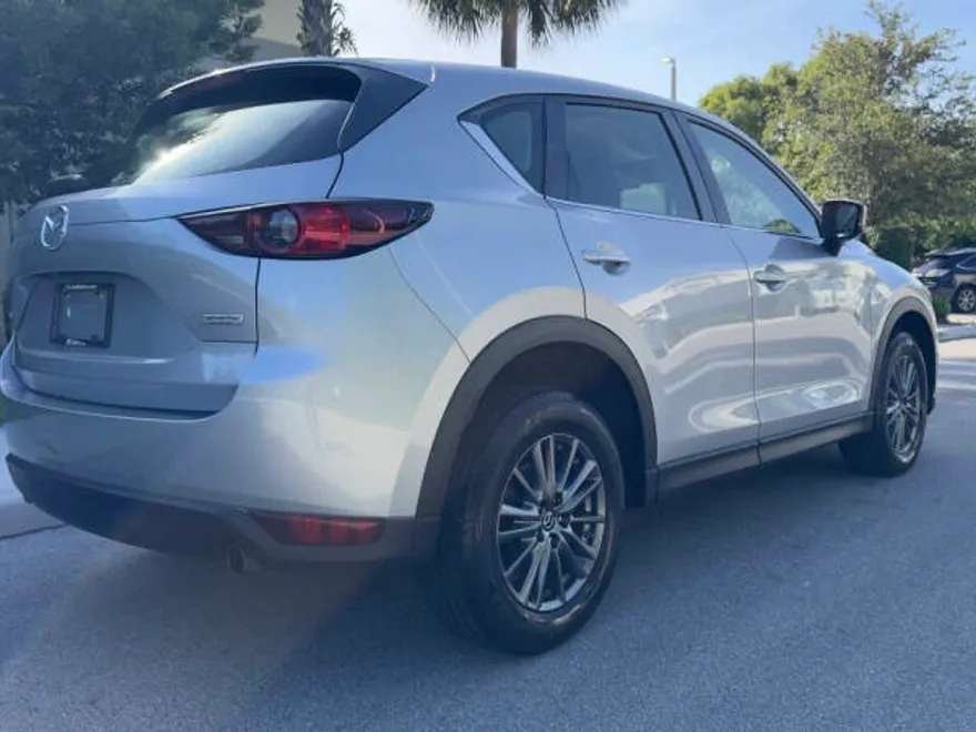 2018 Mazda CX-5 Sport photo 1