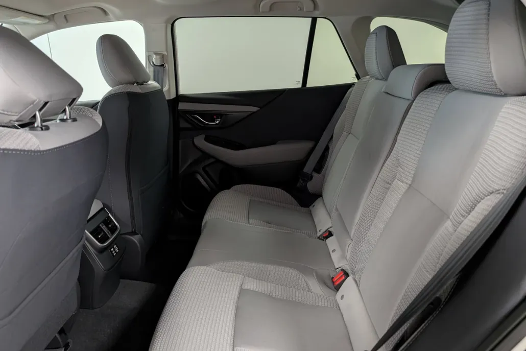 2025 Subaru Outback Premium photo 1