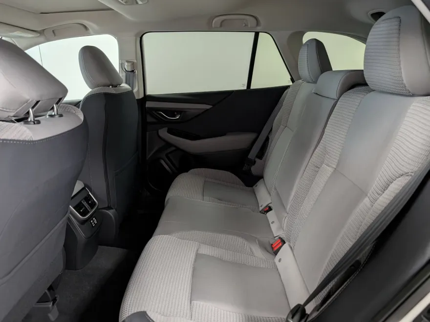 2025 Subaru Outback Premium photo 1