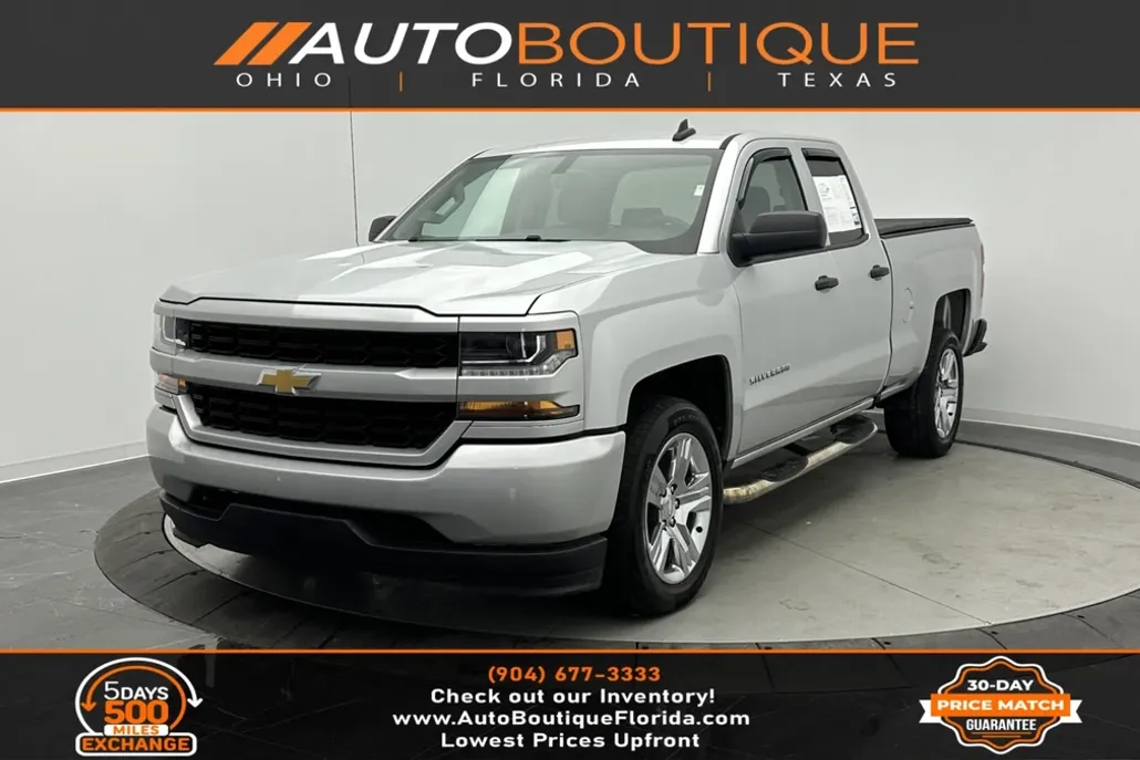 2019 Chevrolet Silverado 1500 Custom photo 1