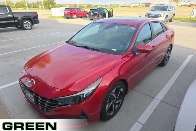 2021 Hyundai Elantra SEL photo 1