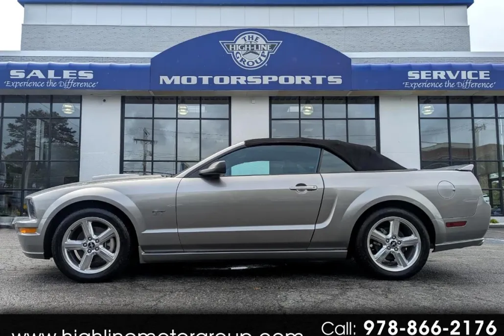 2008 Ford Mustang GT Deluxe photo 1