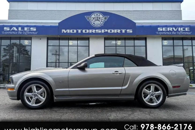 2008 Ford Mustang GT Deluxe photo 1