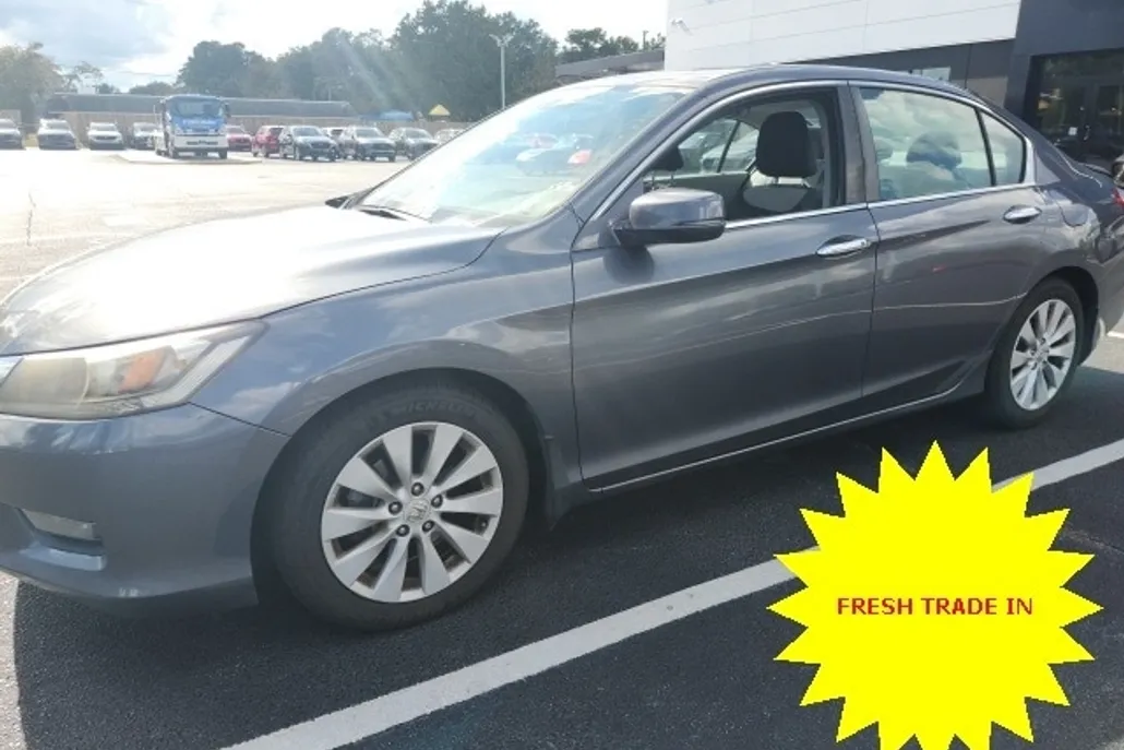 2015 Honda Accord EX photo 1