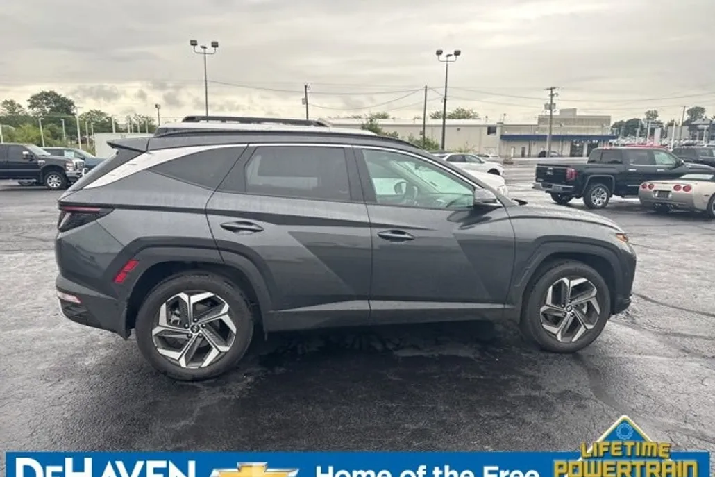 2022 Hyundai Tucson Limited photo 1