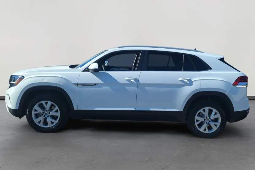 2020 Volkswagen Atlas Cross Sport photo 1
