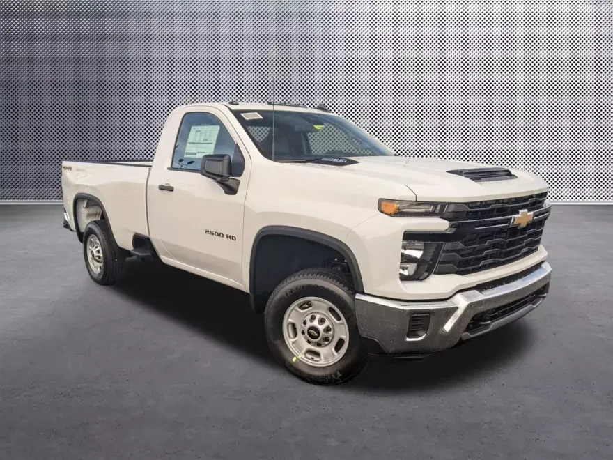 2025 Chevrolet Silverado 2500HD photo 1
