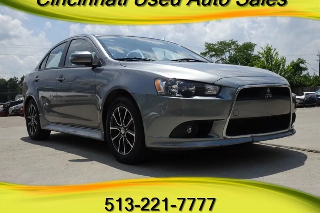 2015 Mitsubishi Lancer SE photo 1