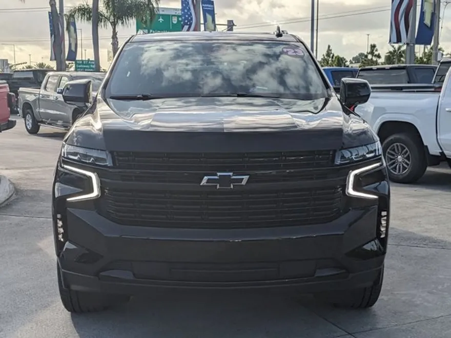 2023 Chevrolet Tahoe RST photo 1