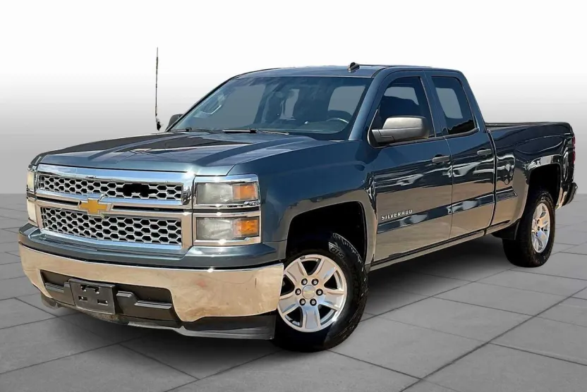 2014 Chevrolet Silverado 1500 LT photo 1