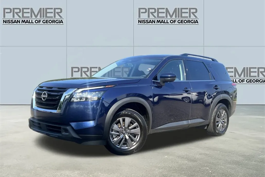 2023 Nissan Pathfinder SV photo 1