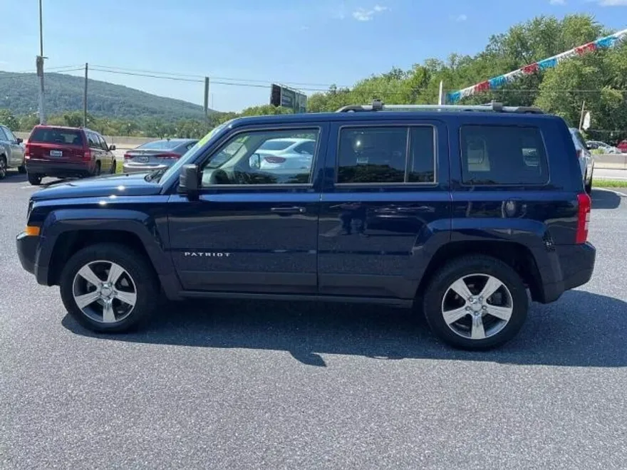 2016 Jeep Patriot High Altitude Altitude Edition Sport photo 1
