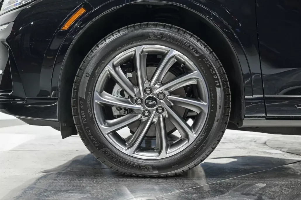 2025 Lincoln Corsair Grand Touring photo 1