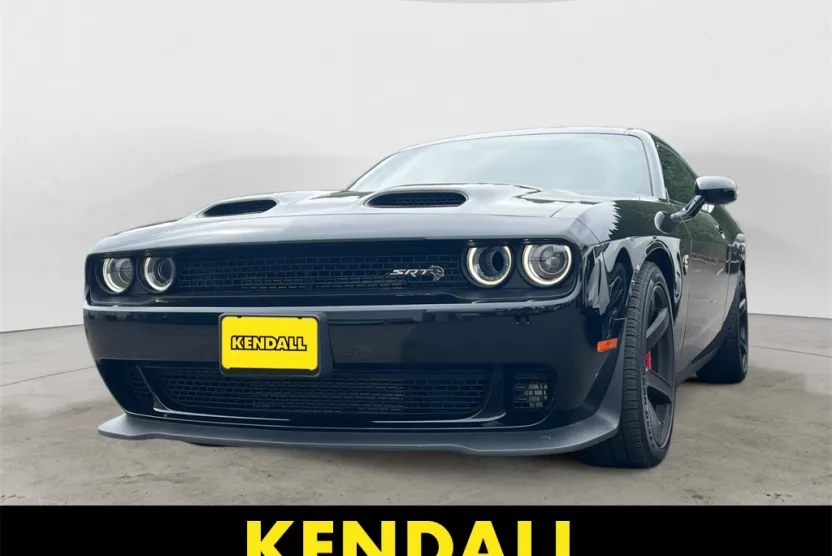 2022 Dodge Challenger SRT8 Hellcat Redeye photo 1