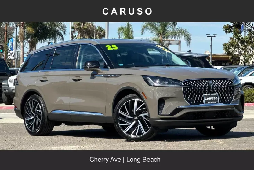 2025 Lincoln Aviator Reserve photo 1