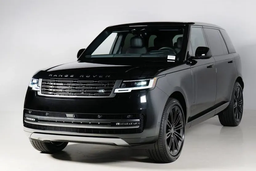 2025 Land Rover Range Rover SE photo 1