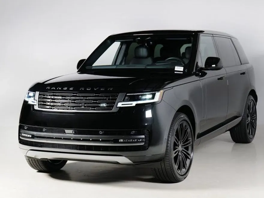 2025 Land Rover Range Rover SE photo 1