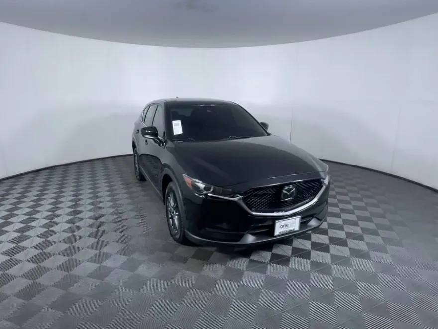 2020 Mazda CX-5 Touring photo 1