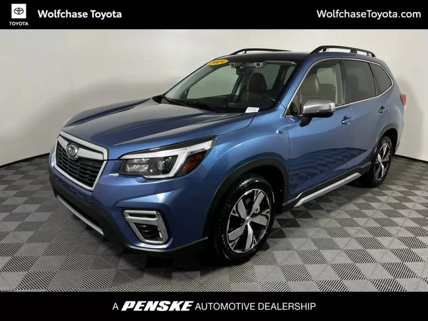 2021 Subaru Forester Touring photo 1