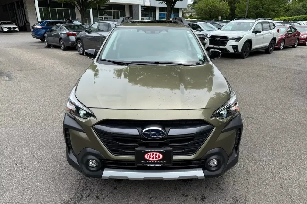 2023 Subaru Outback Limited photo 1