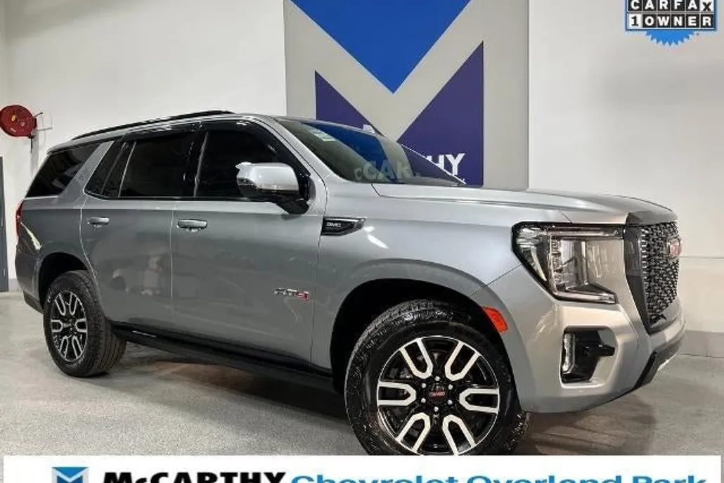 2023 Gmc Yukon AT4 photo 1
