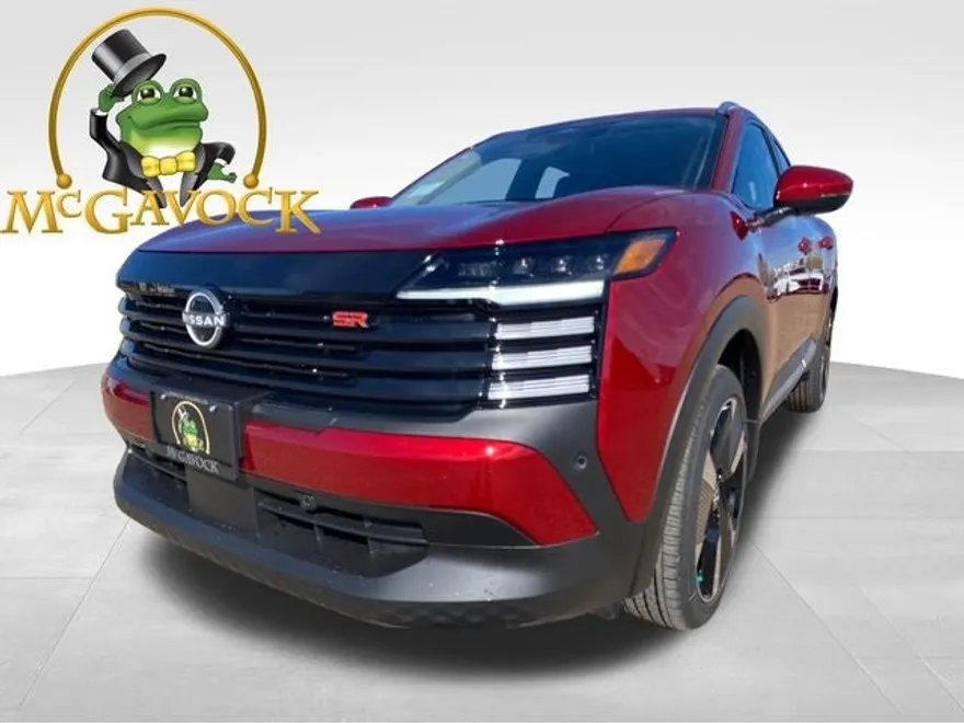 2025 Nissan Kicks SR photo 1