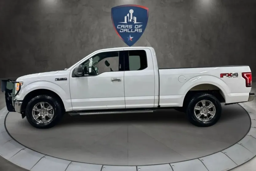 2017 Ford F-150 photo 1