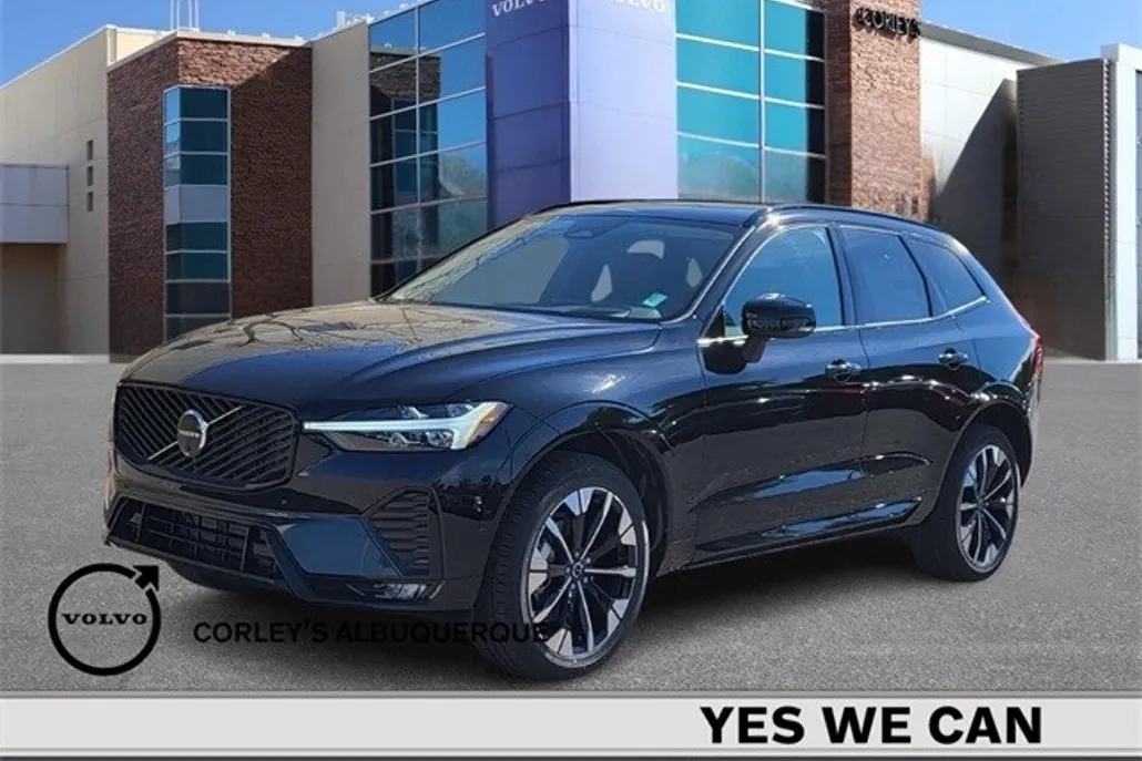 2026 Volvo XC60 B5 photo 1