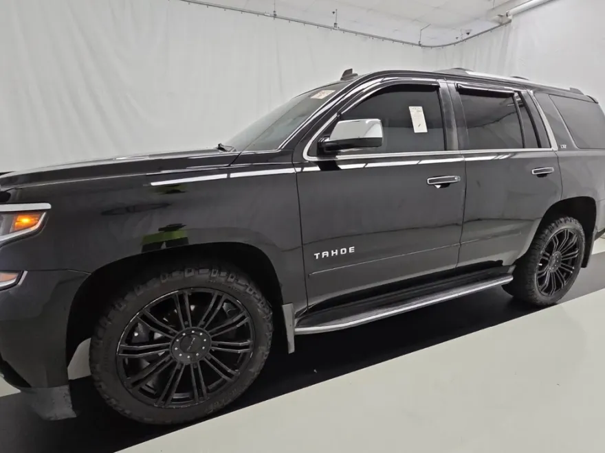 2015 Chevrolet Tahoe LTZ photo 1