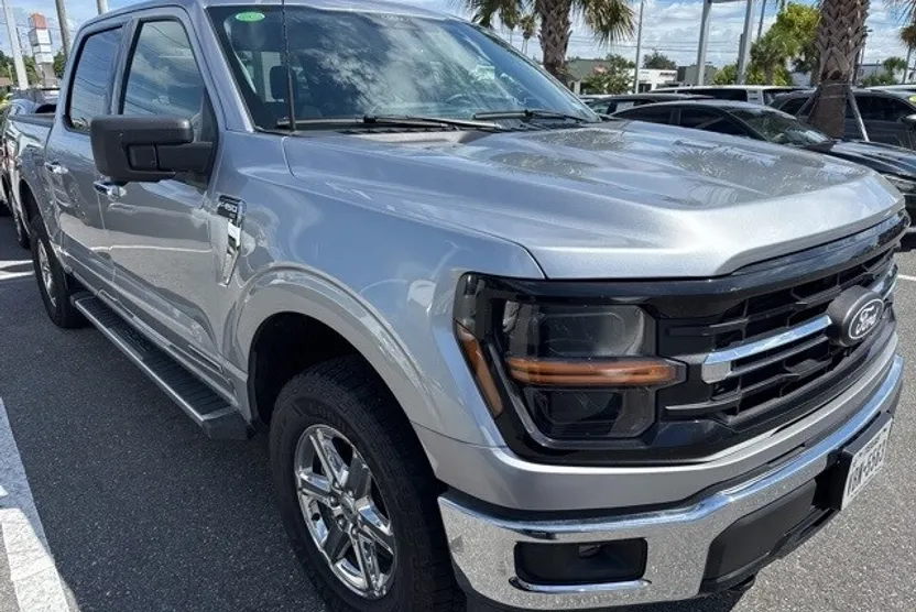 2024 Ford F-150 XLT photo 1