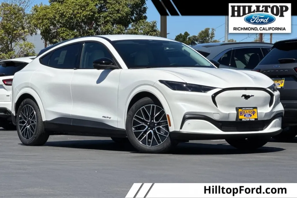 2025 Ford Mustang Mach-E Premium photo 1