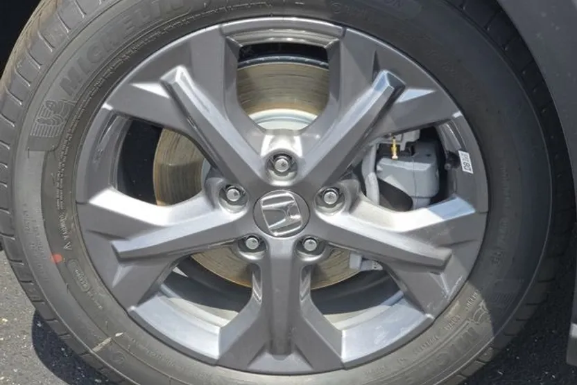 2026 Honda HR-V LX photo 1