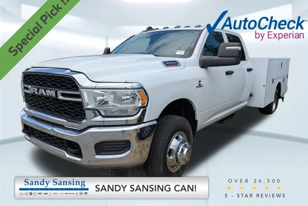2023 Ram 3500 Tradesman photo 1