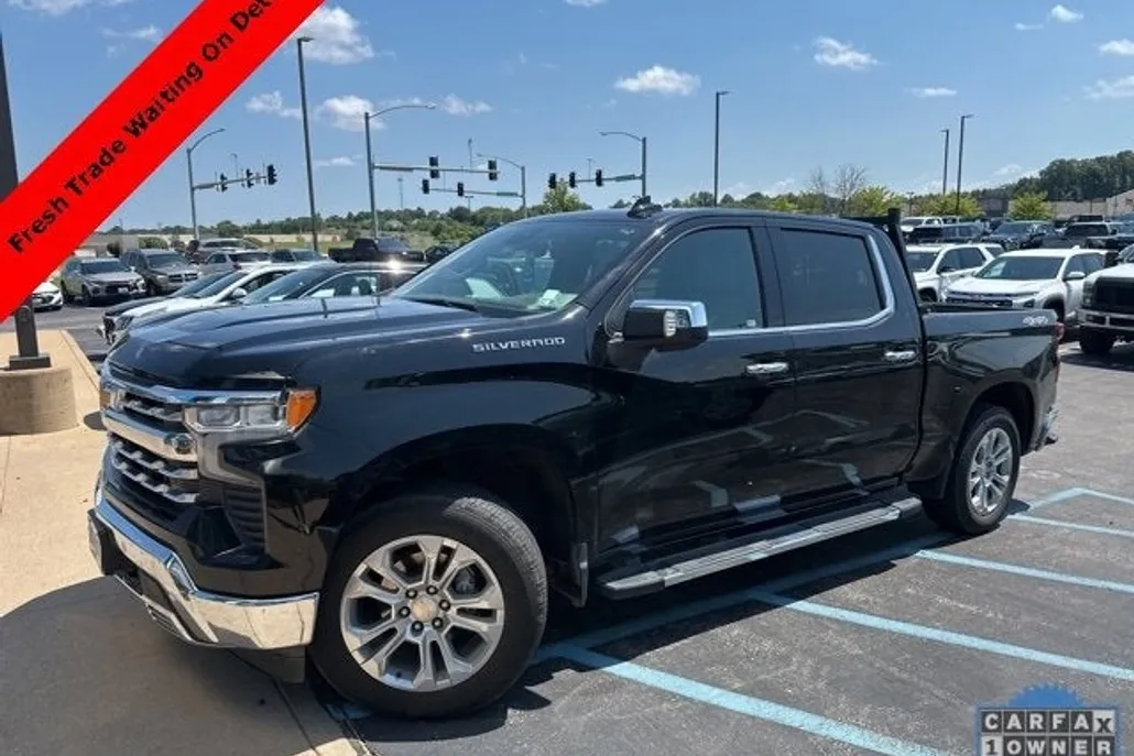 2024 Chevrolet Silverado 1500 LTZ photo 1