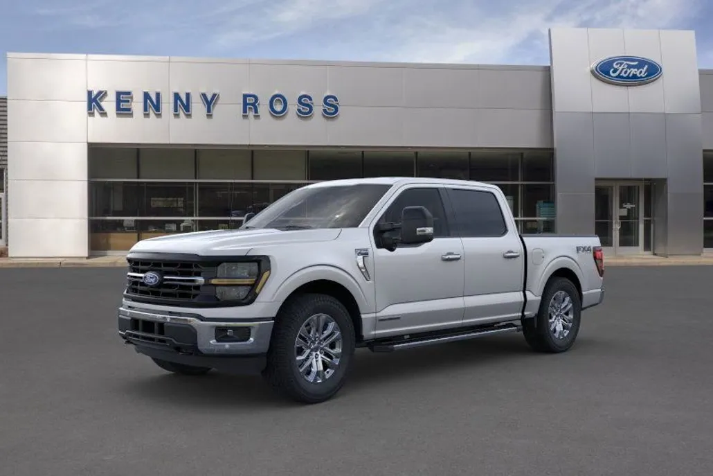 2025 Ford F-150 XLT photo 1