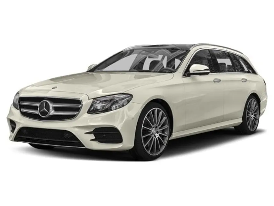 2017 Mercedes Benz E 400 4MATIC photo 1