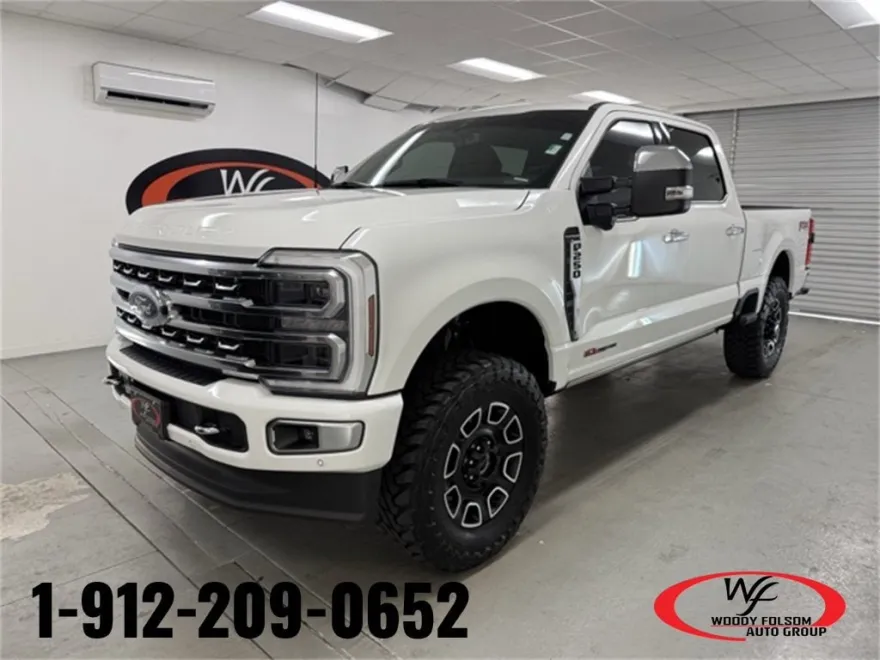 2024 Ford F-250 Platinum photo 1