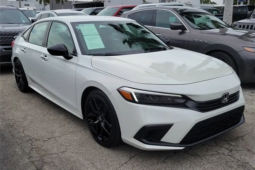 2022 Honda Civic Sport photo 1