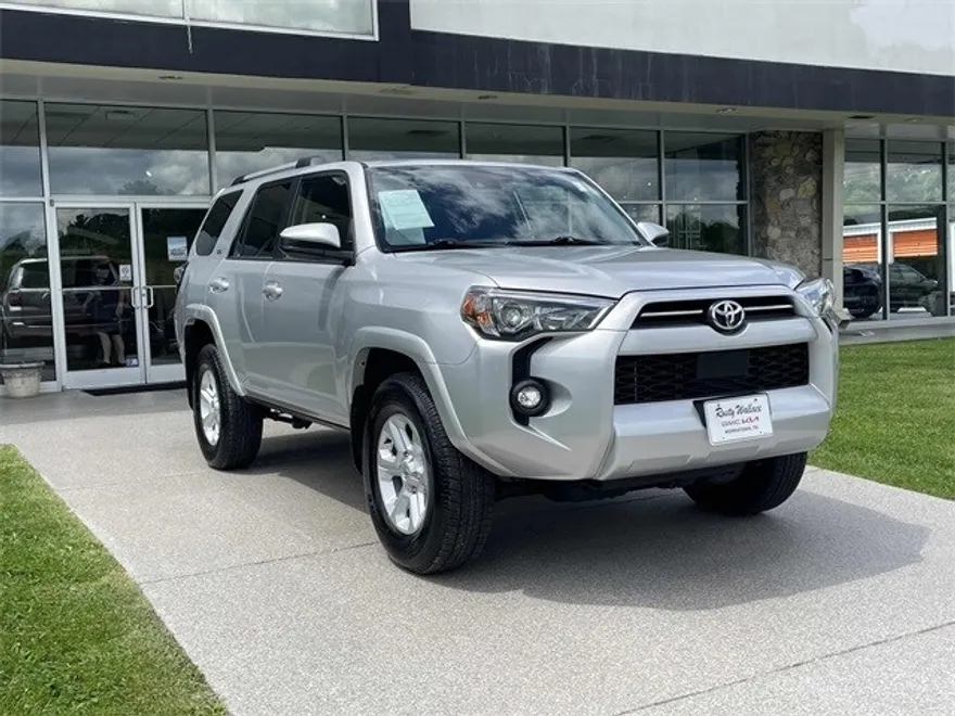 2024 Toyota 4Runner SR5 photo 1