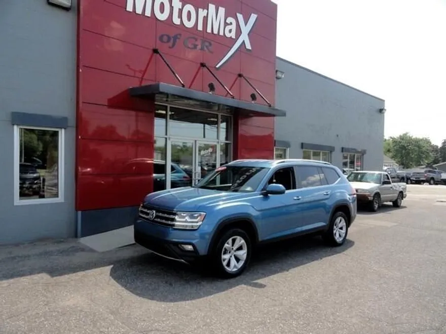 2019 Volkswagen Atlas SE Technology photo 1
