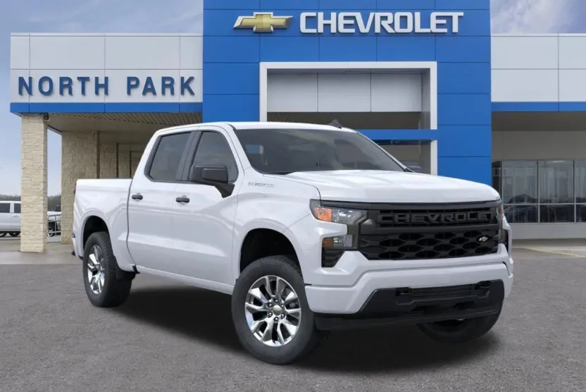 2026 Chevrolet Silverado 1500 Custom photo 1