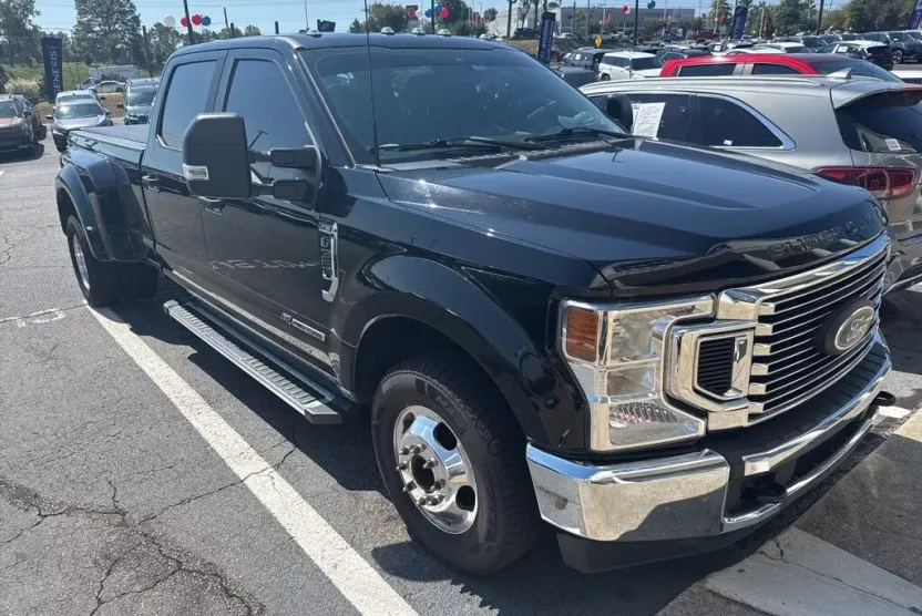 2022 Ford F-350 photo 1