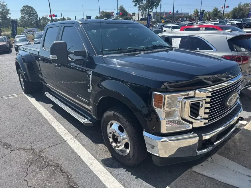 2022 Ford F-350 photo 1