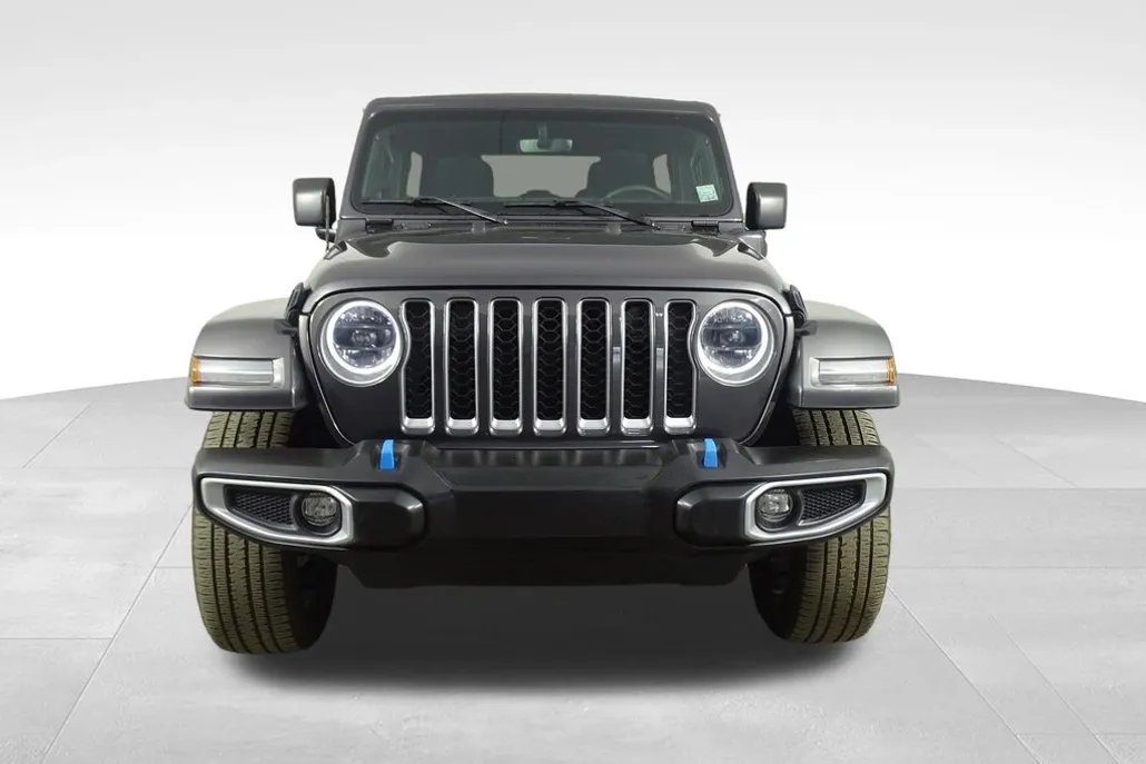 2023 Jeep Wrangler Sahara 4xe photo 1