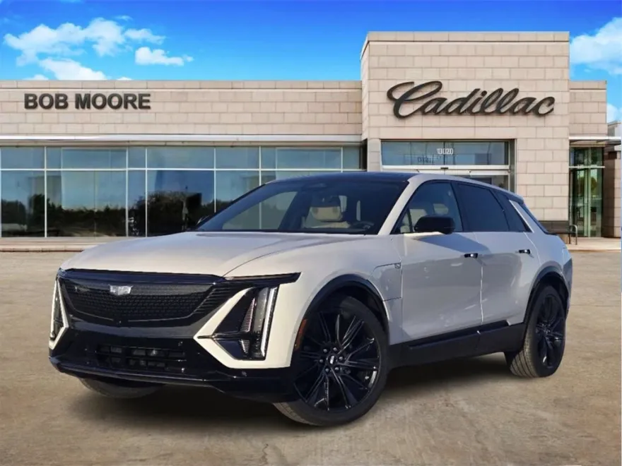 2025 Cadillac Lyriq Sport photo 1