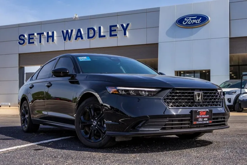 2025 Honda Accord SE photo 1