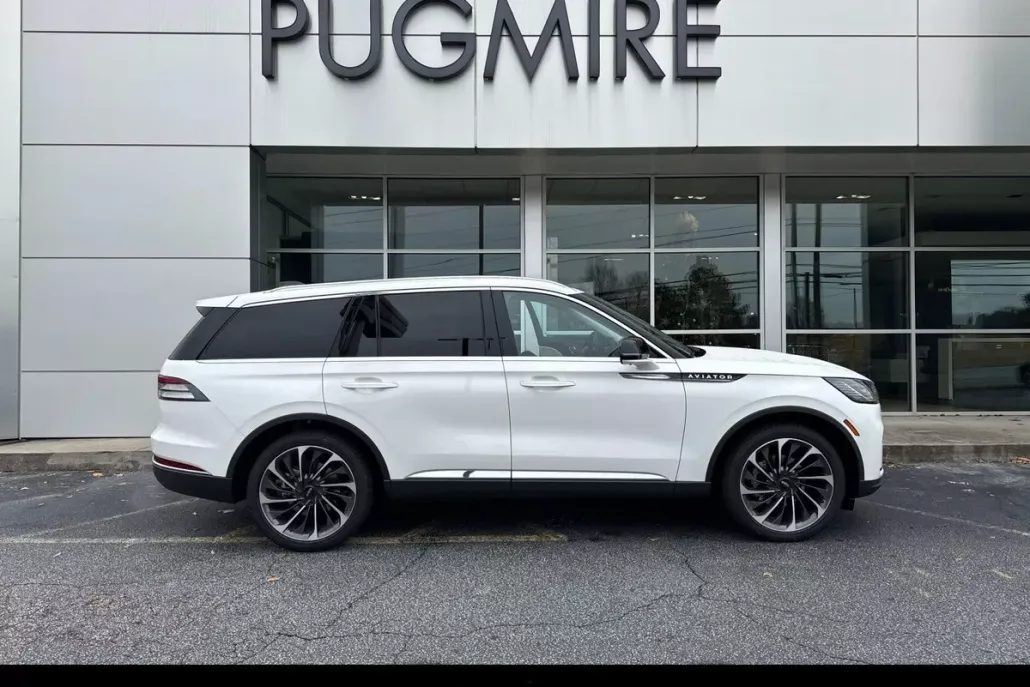 2025 Lincoln Aviator Reserve photo 1