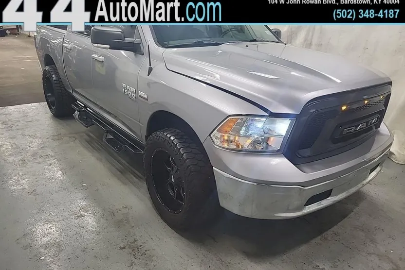 2019 Ram 1500 Classic SLT photo 1