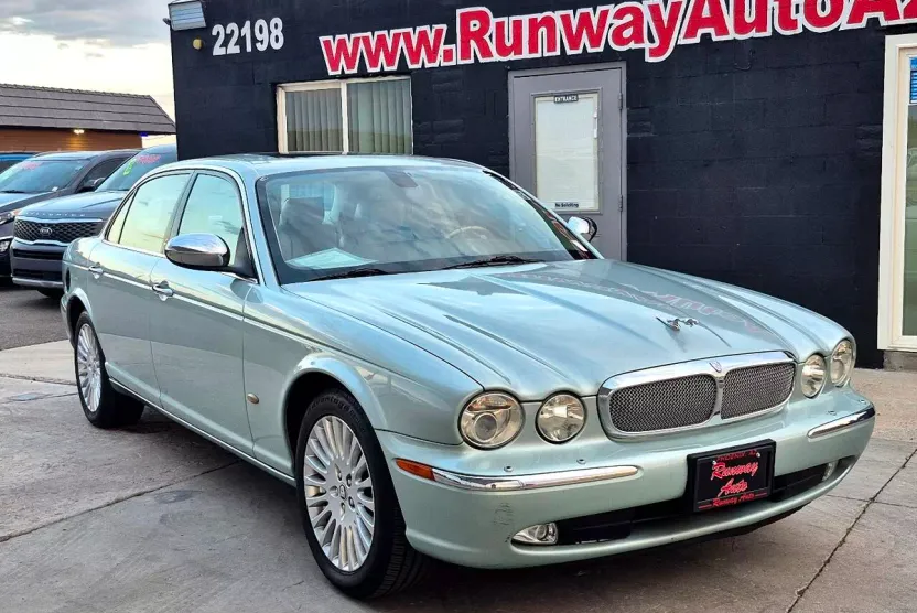2006 Jaguar XJ Vanden Plas Super V8 LWB photo 1