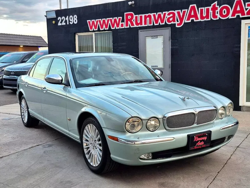 2006 Jaguar XJ Vanden Plas Super V8 LWB photo 1
